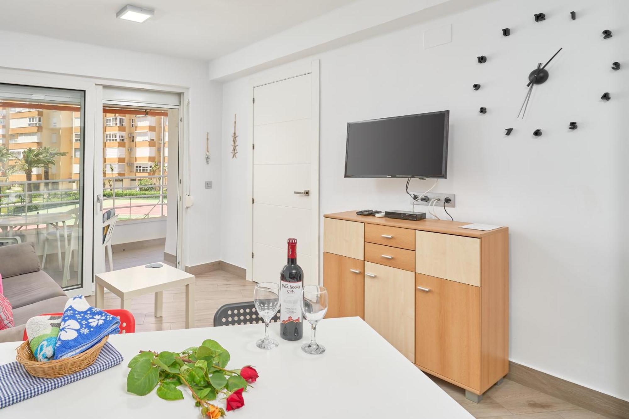 Apartamento Primera Linea Playa ألغاروبو - كوستا المظهر الخارجي الصورة